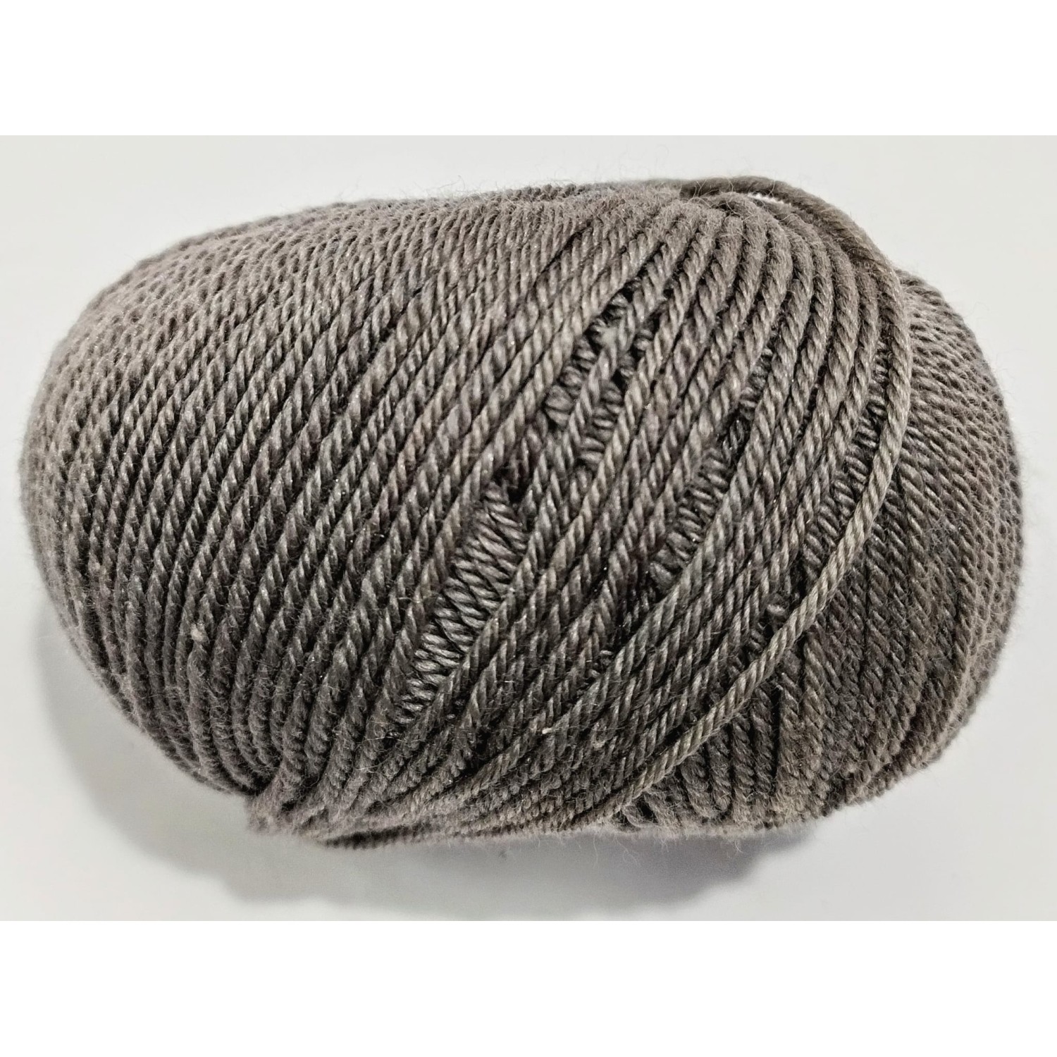 Gomitolo Lana Merino 60% Seta 20% e Cashmere 20% da 25 grammi filato pregiato Made in Italy