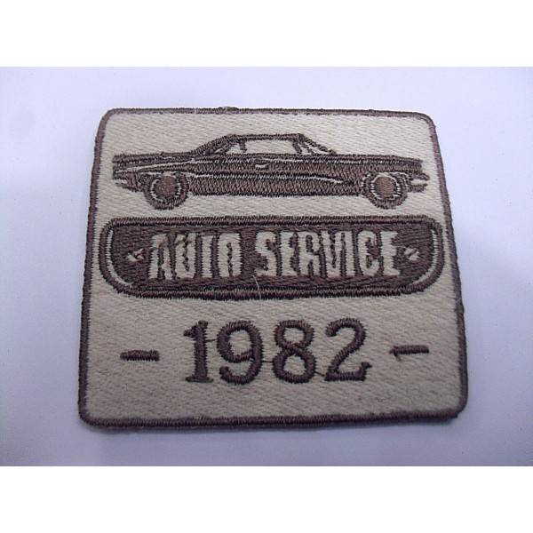 TOPPA PATCH RICAMO SU ECOPELLE SCAMOSC. "AUTO SERVICE" TERMO O CUCIRE 5X5,6 CM.