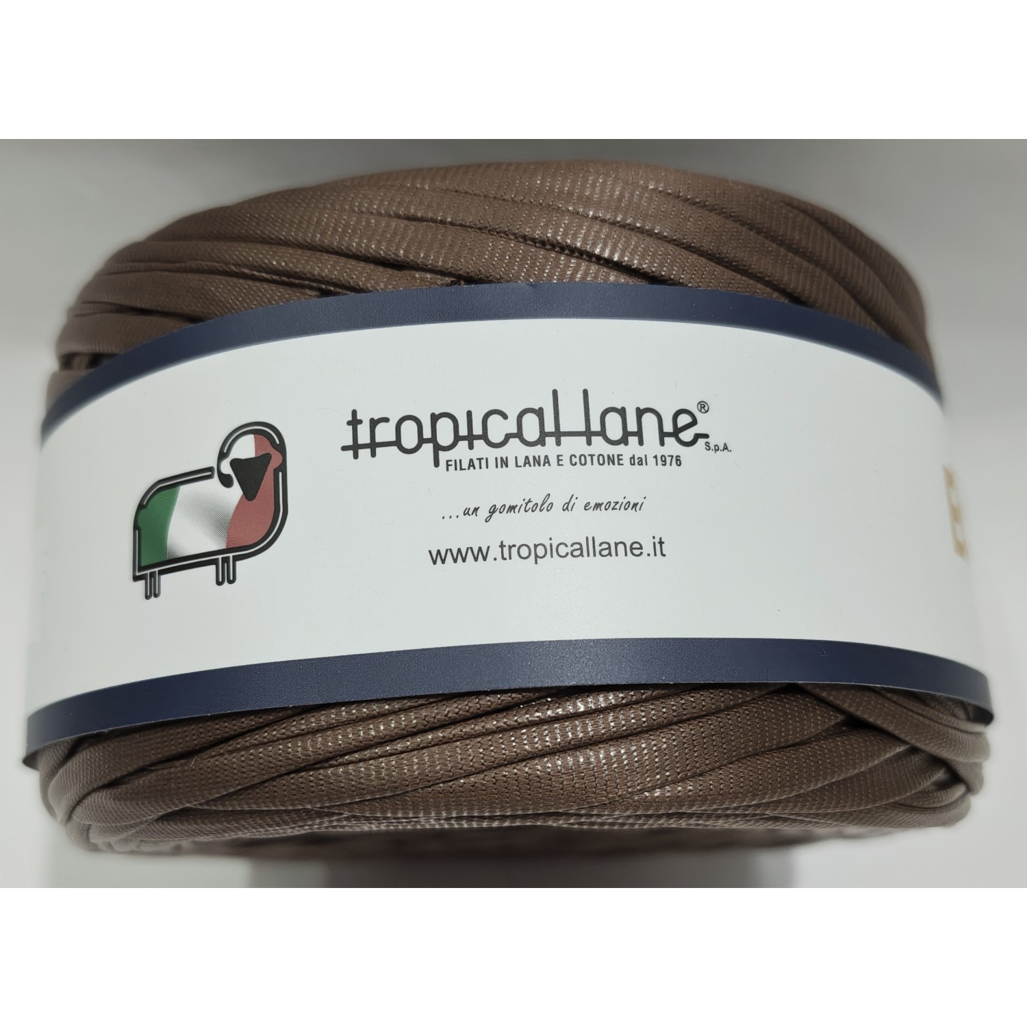 Fettuccia in ecopelle per borse alta qualità peso +- 200 gr. per circa 94 mt. Tropical Lane