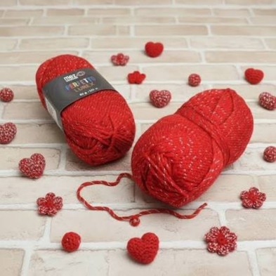 1 Gomitolo lana Perfetto Lurex 130 mt. 97% acrilico e 3% poliestere morbido ferri  o uncinetto 4/4,5