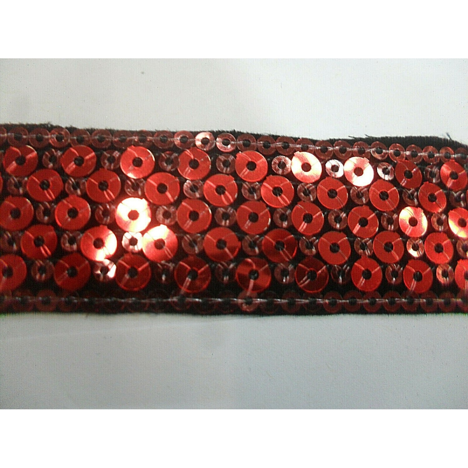 PASSAMANERIA MODA BORDURA PAILLETTES ALTEZZA CIRCA 30 mm. 1 METRO