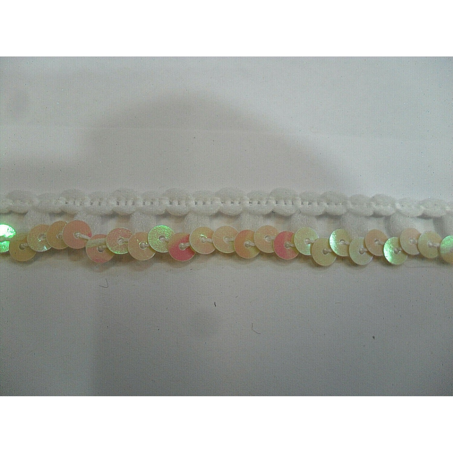 PASSAMANERIA MODA BORDURA PAILLETTES ALTEZZA CIRCA 14 mm. 1 METRO