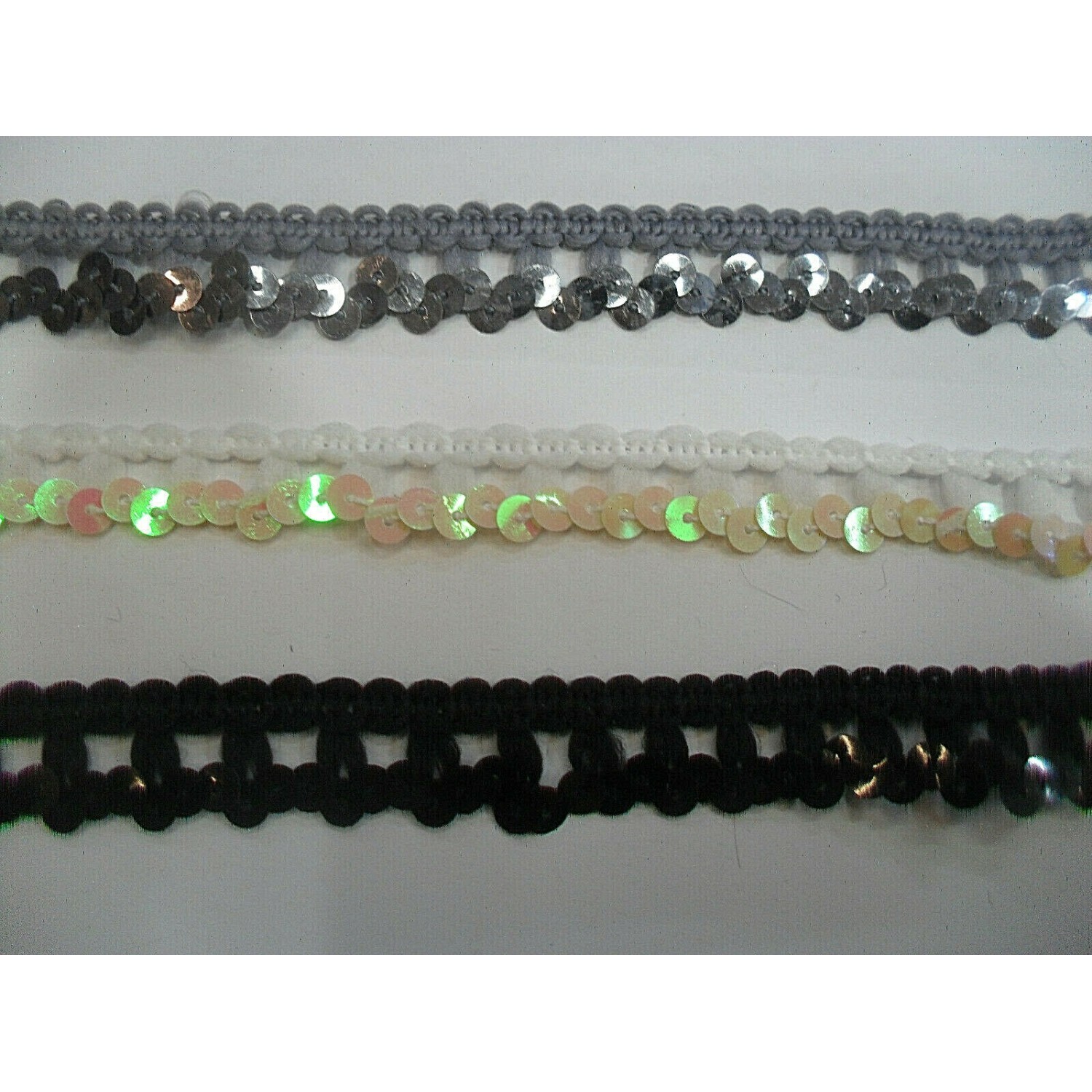 PASSAMANERIA MODA BORDURA PAILLETTES ALTEZZA CIRCA 14 mm. 1 METRO