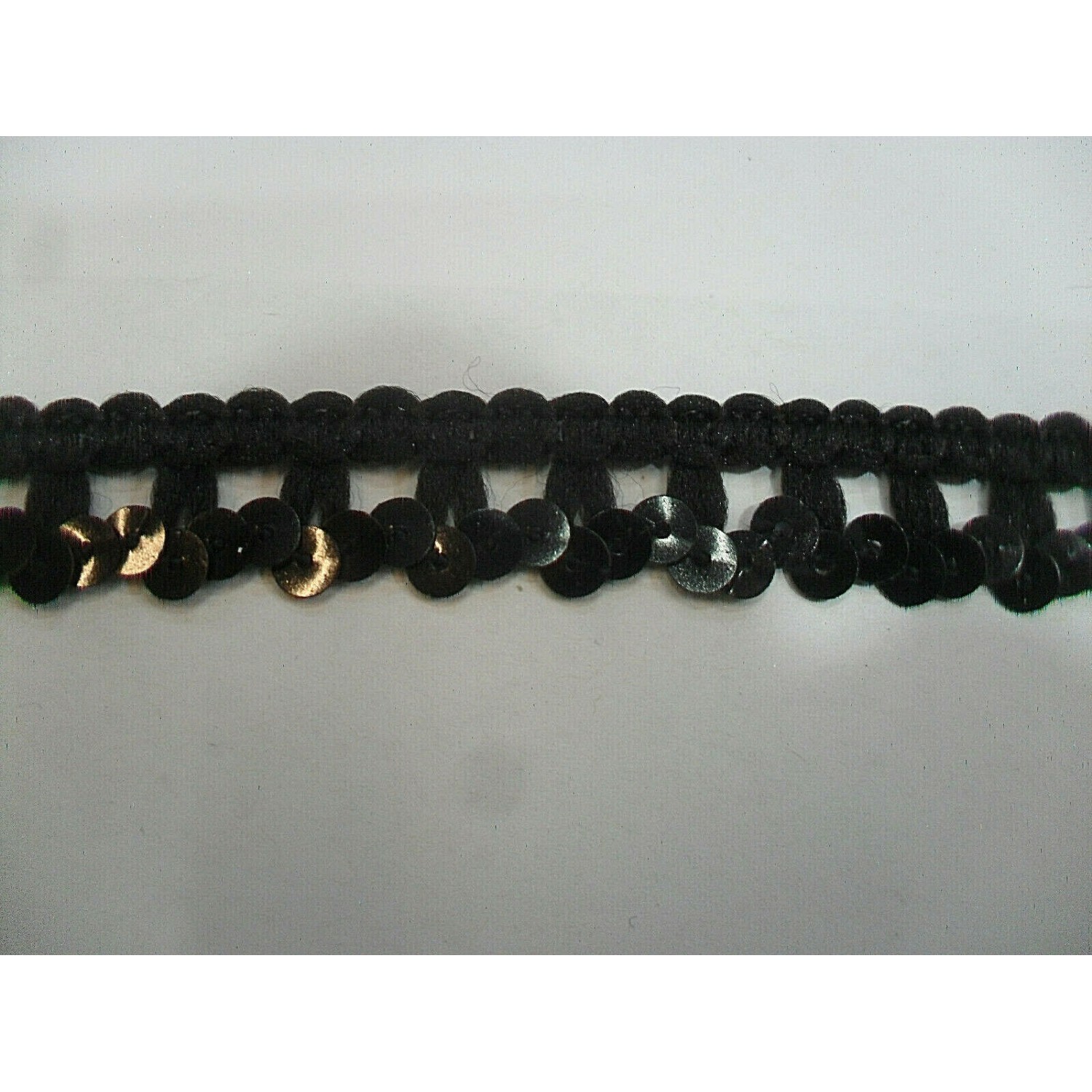 PASSAMANERIA MODA BORDURA PAILLETTES ALTEZZA CIRCA 14 mm. 1 METRO